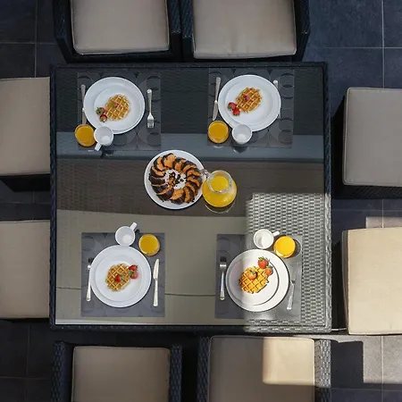 Poolside & Seaview Villa Lourinha (Lisbon)